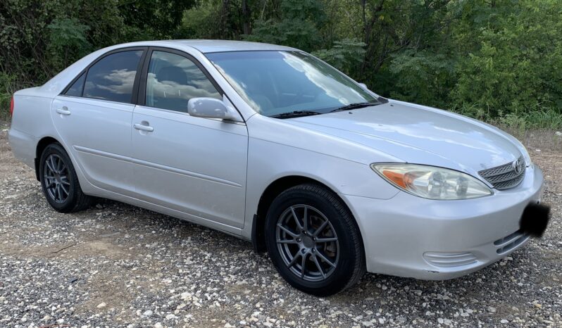 2002 Toyota Camry LE $5,800.00 full